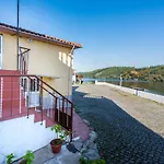 Douro Дом отдыха Санта-Мария-да Фейра